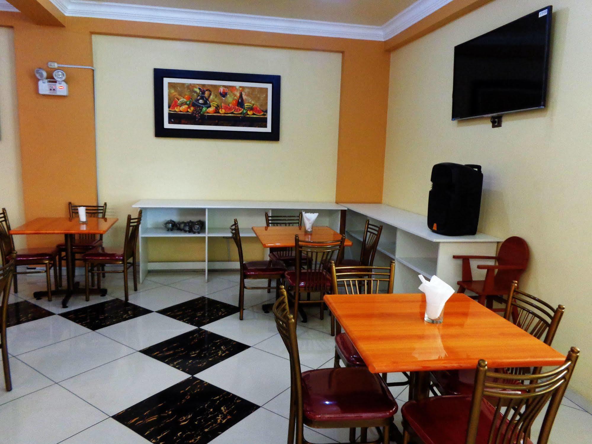 Hotel Challaca Ica Bagian luar foto