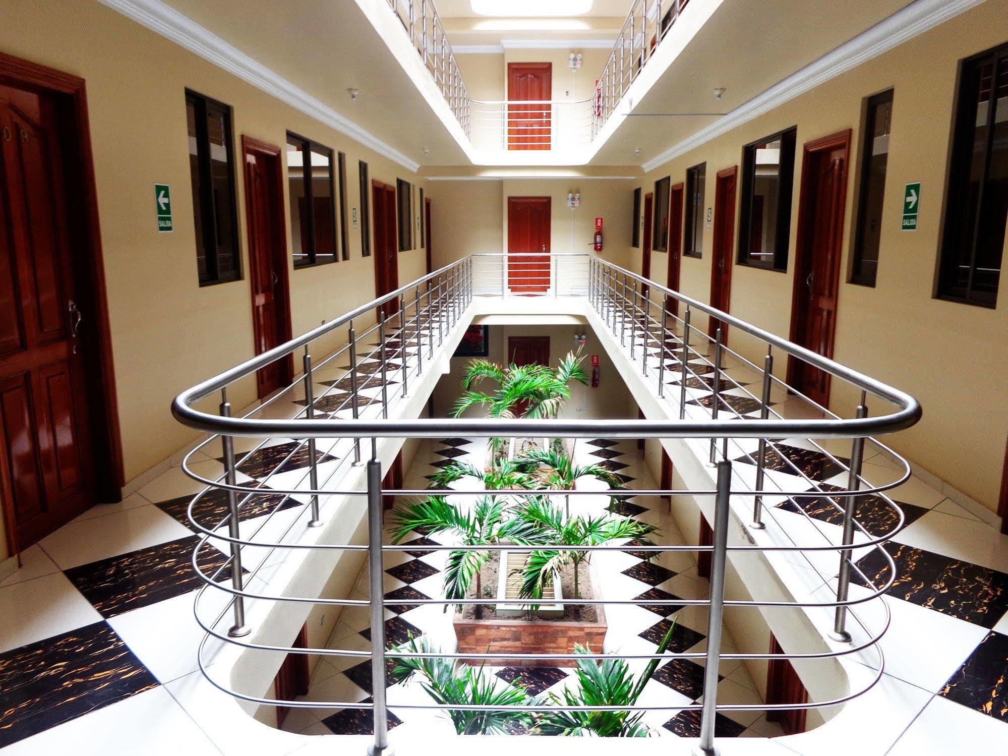 Hotel Challaca Ica Bagian luar foto
